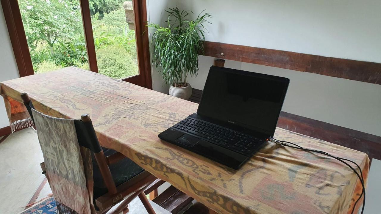 Casa da Josie em Maresias com piscina no pé da Mata Atlântica - 4 quartos Exterior foto