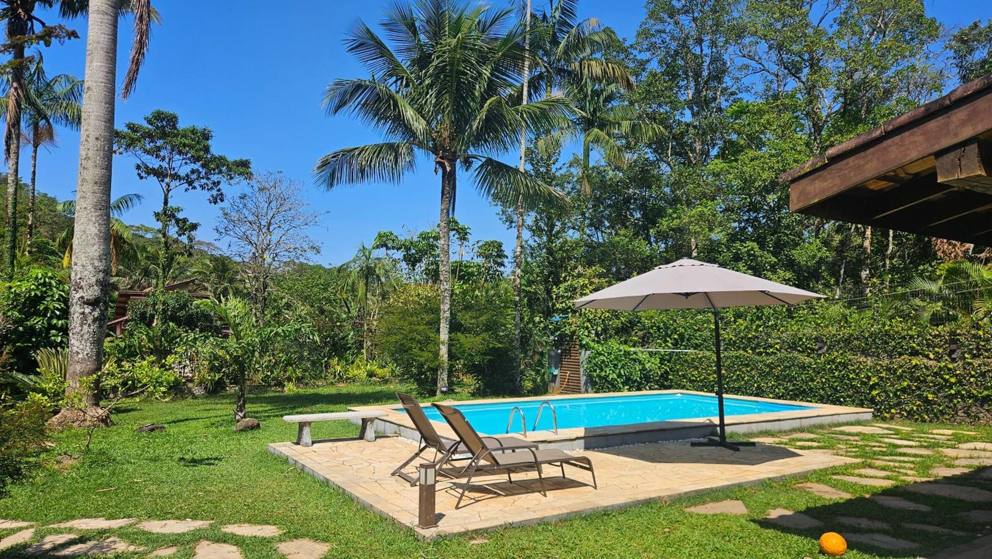 Casa da Josie em Maresias com piscina no pé da Mata Atlântica - 4 quartos Exterior foto